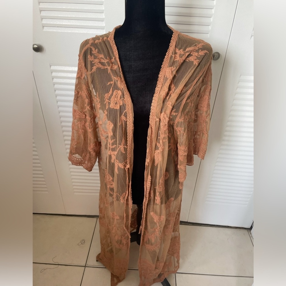 Tan lace cover up ❤️